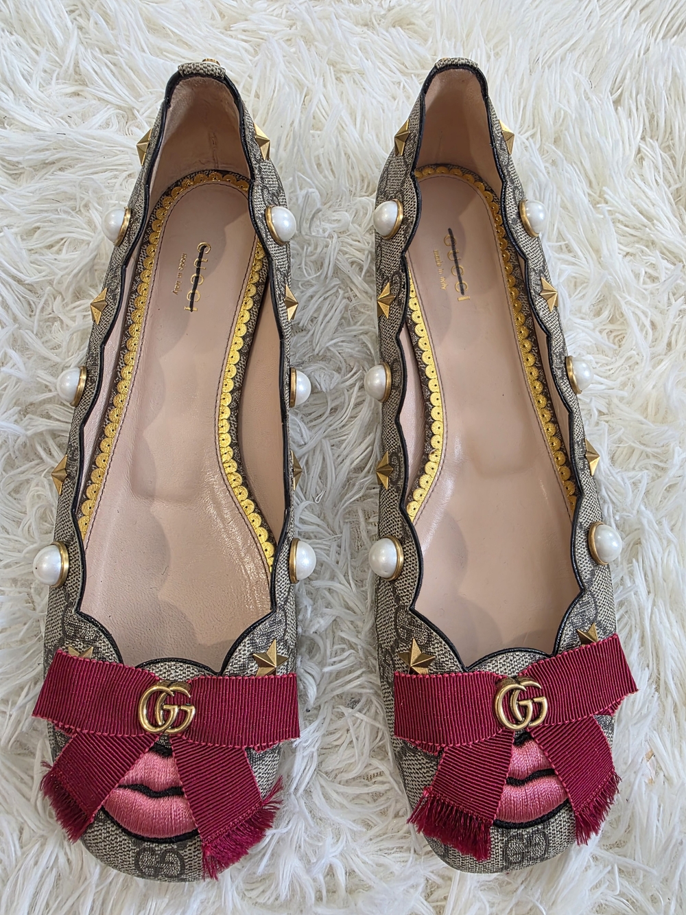 Sizes OFF Gucci Women's GG Canvas Pearl-Embellished Ballet Flats with Red Bow